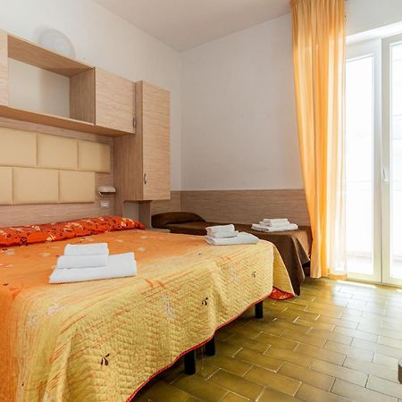 Hotel Croce Del Sud Rimini Luaran gambar